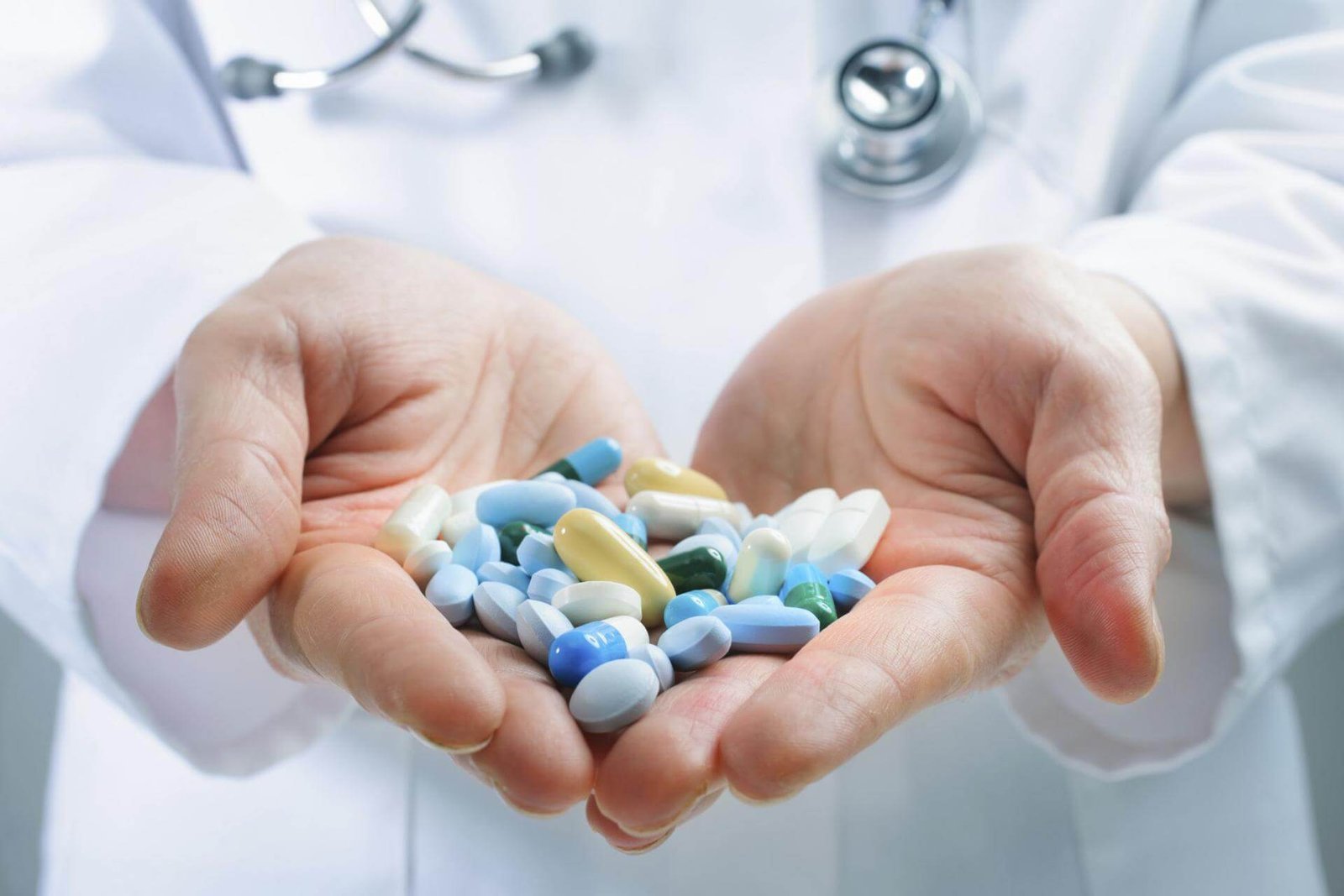 Fornecimento de medicamentos e tratamentos pelo SUS: quando é possível exigir judicialmente
